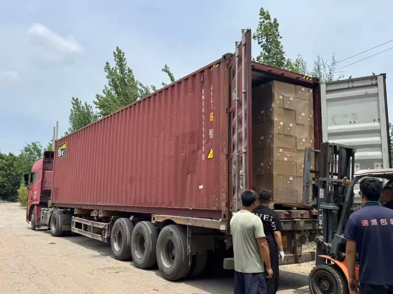 เทปคุณภาพสูง 40,000 ม้วนจัดส่งตรงไปยังญี่ปุ่น: จัดส่งคำสั่งซื้อจากต่างประเทศเรียบร้อยแล้ว