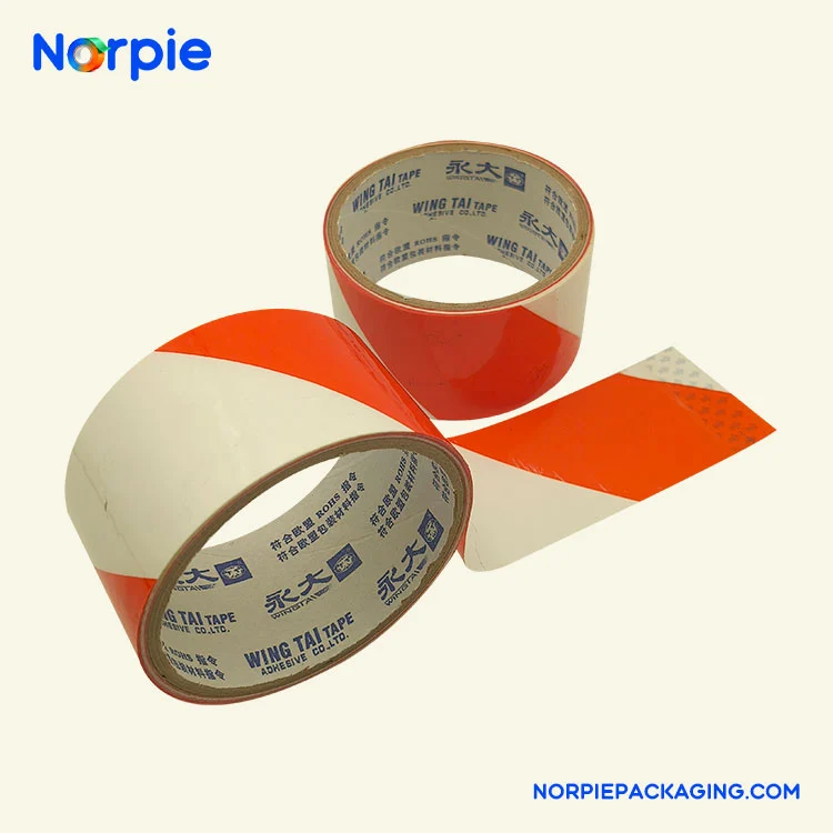 เทปเตือนสีแดงและสีขาว